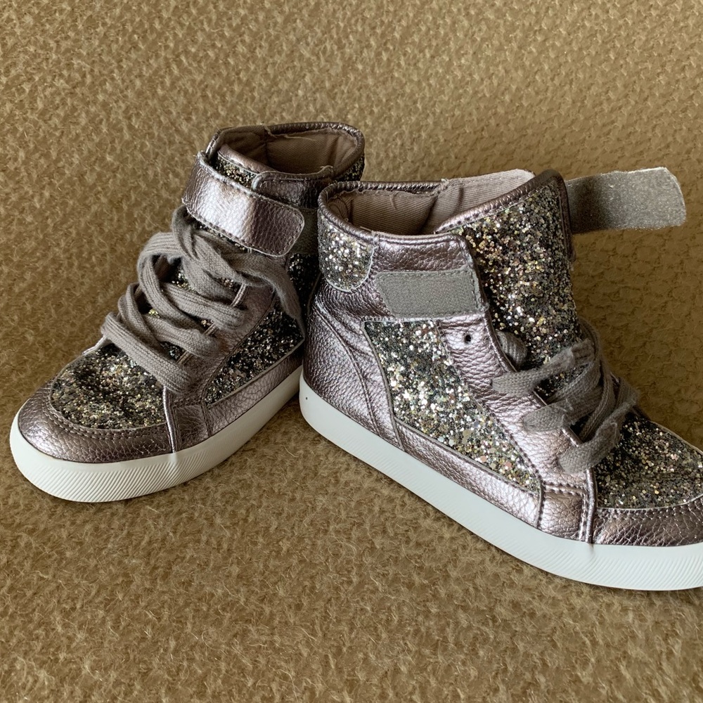 Children’s Place gold glitter high tops, size 13
